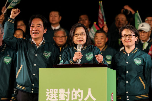Tajvanon az elnökválasztás első részeredménye szerint a kormányzópárt képviselője vezet