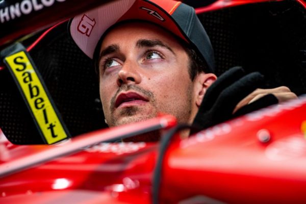 A teljesítmény döntheti el a belső harcot a Ferrarinál