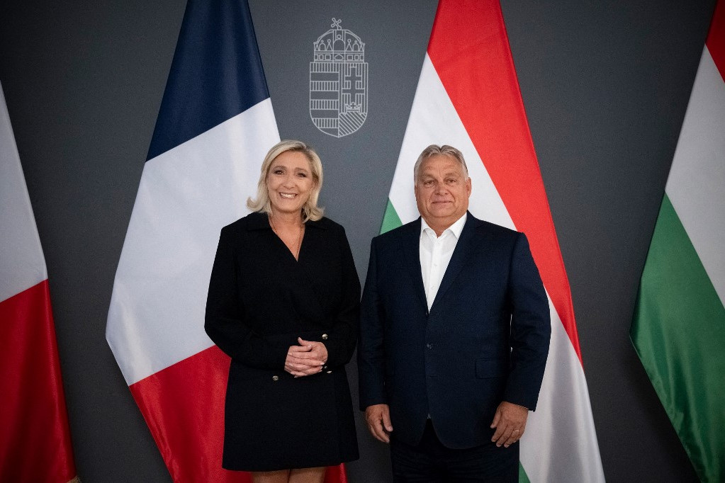 Le Penék uniós pártcsaládja meghívta a Fideszt az ID-frakcióba