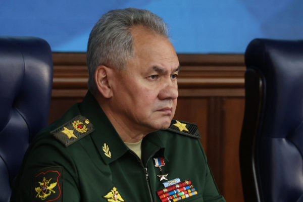 Orosz védelmi miniszter: több mint 23 ezer ukrán katona halt vagy sebesült meg januárban