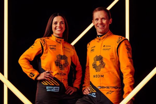 Világbajnokkal és a női Dakar-győztessel áll fel a McLaren új párosa